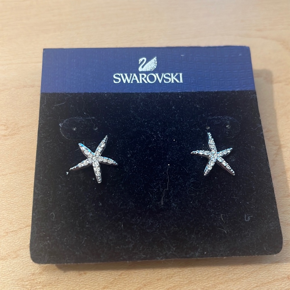Never worn, brand new!